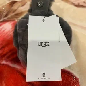 UGG | Accessories | Uggs Grey Bluetooth Ear Muffs | Poshmark display picture 2